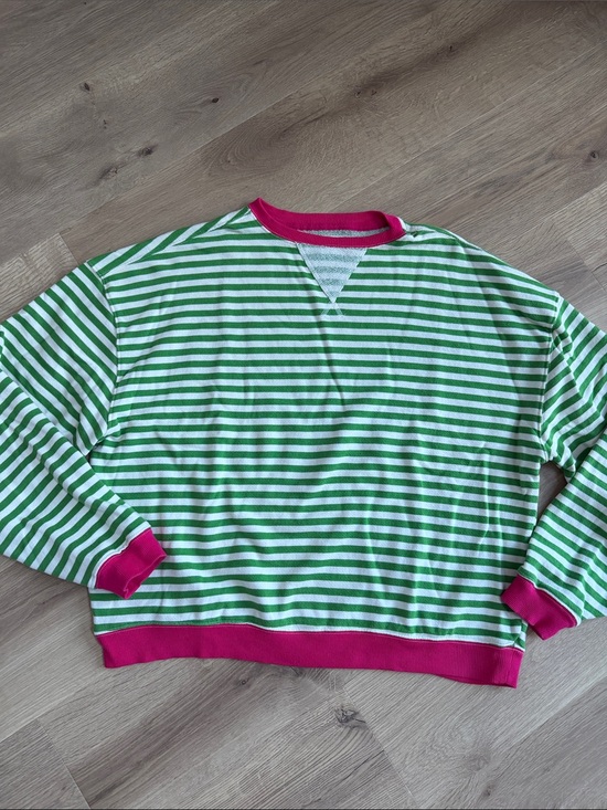 Tops - We the Free Crewneck Green & White Sweatshirt with Pink Trim